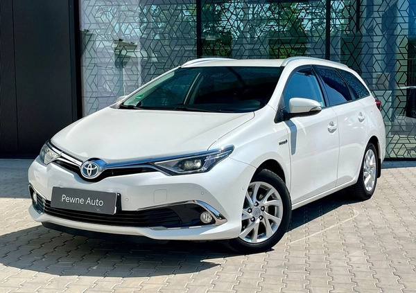 Toyota Auris cena 72900 przebieg: 161561, rok produkcji 2018 z Urzędów małe 596